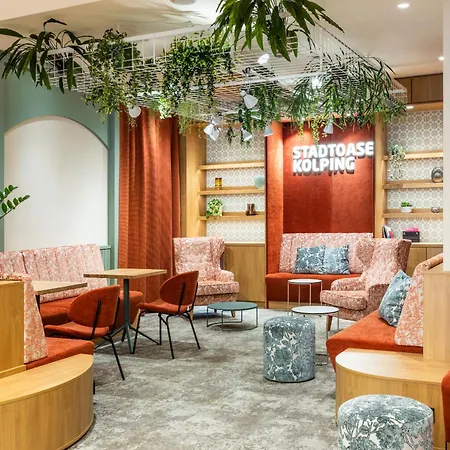 Stadtoase Kolping 호텔 3*